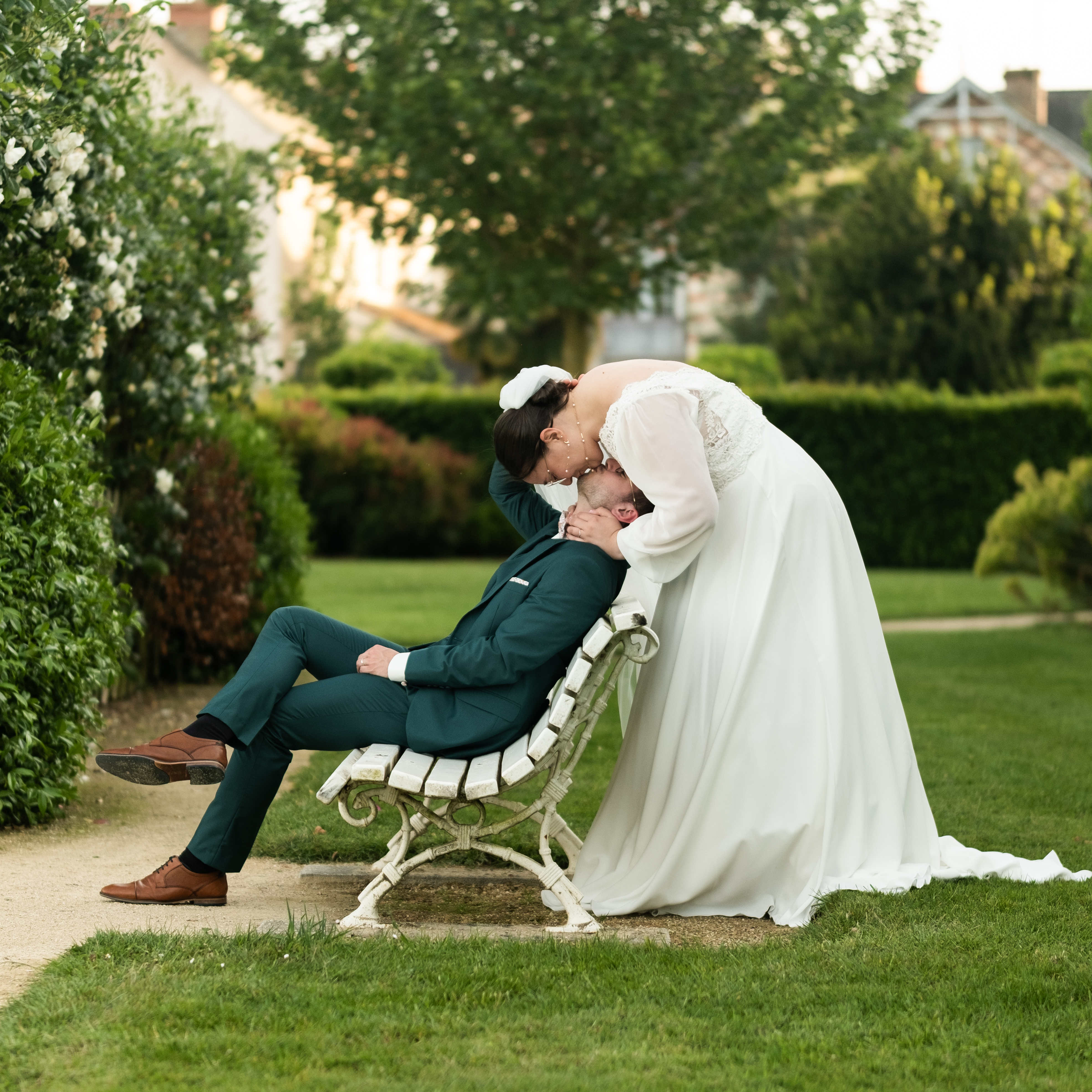 Portrait du duo Marie et Gaëtan, photographes de mariage